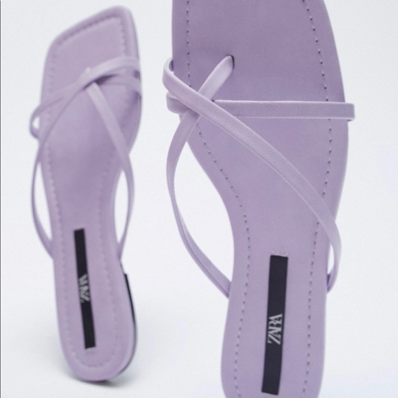 ZARA FLAT STRAPPY SANDALS - Picture 2 of 6